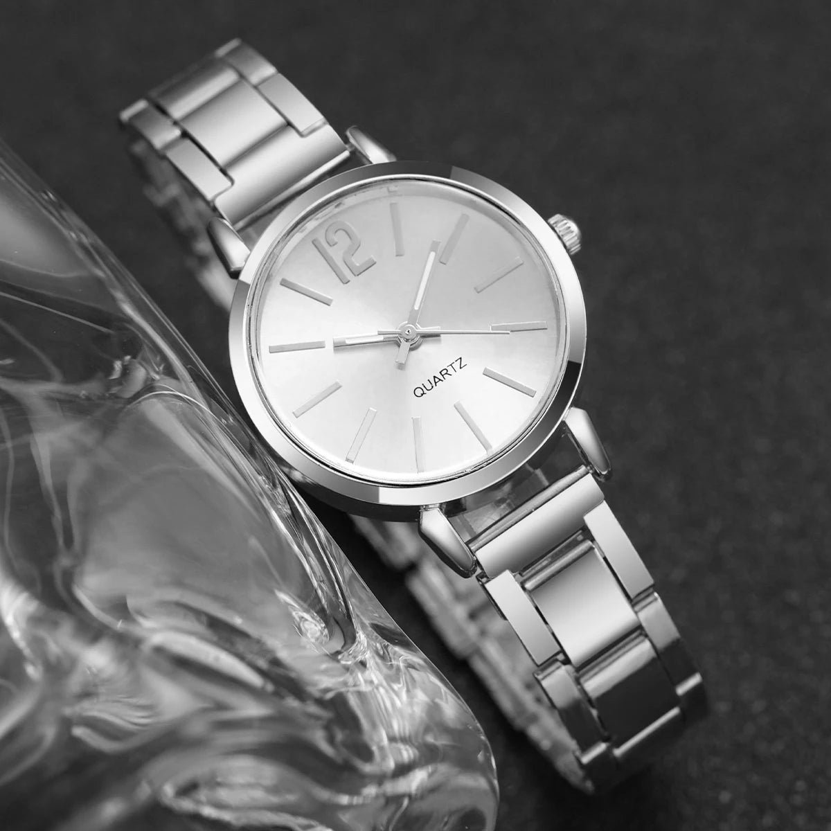 Elegant Women's Fashion Quartz Watch – Simple Steel Strap & Love Bracelet 2PC Set for Casual & Stylish Wear